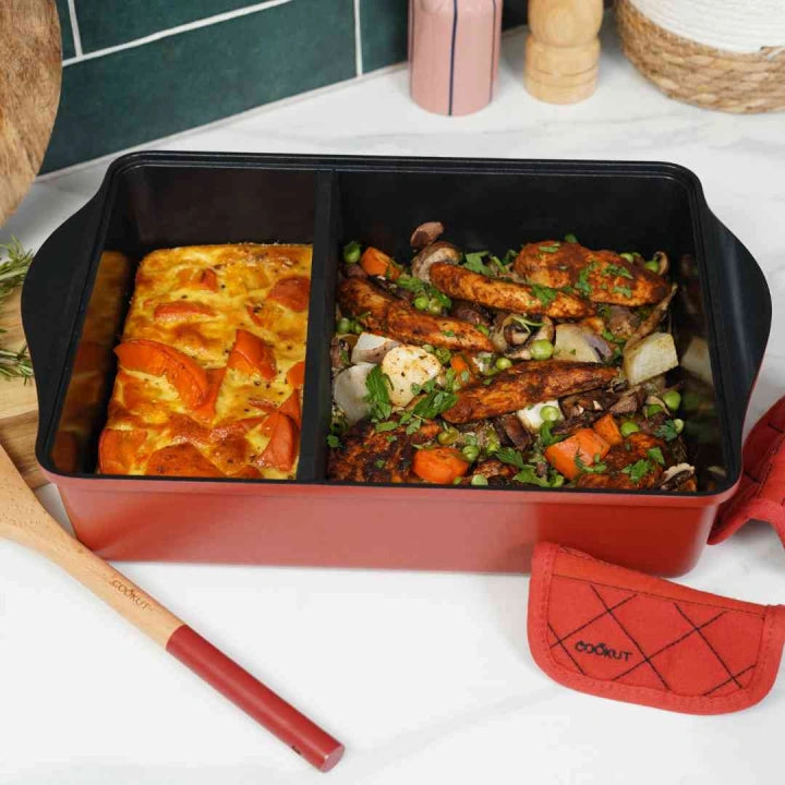Plat à four avec séparateur rose